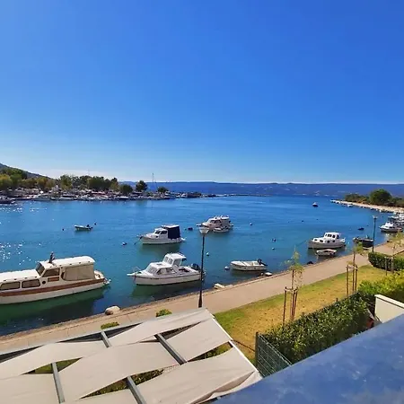 Lora Omiš