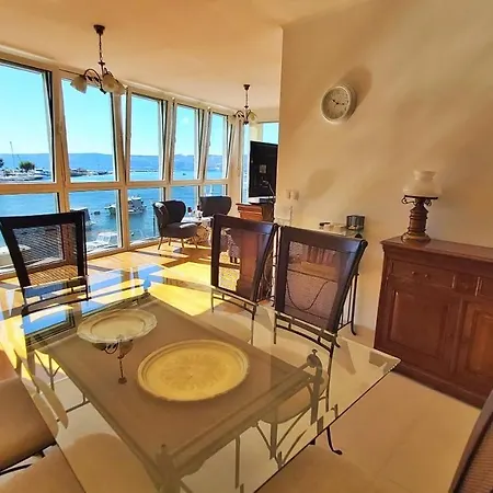 Apartamento Lora Omiš