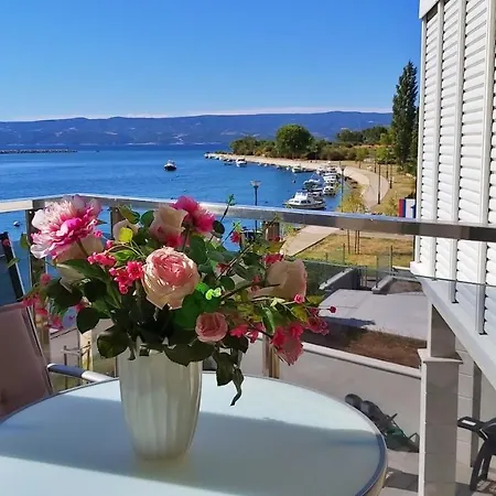 Apartamento Lora Omiš