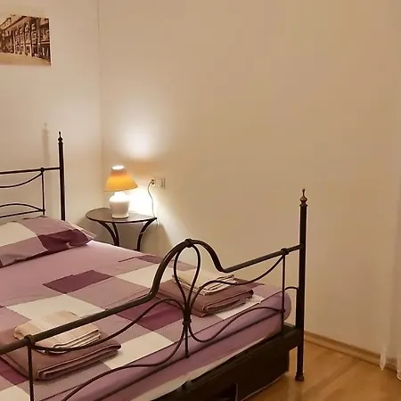 Lora * Omiš